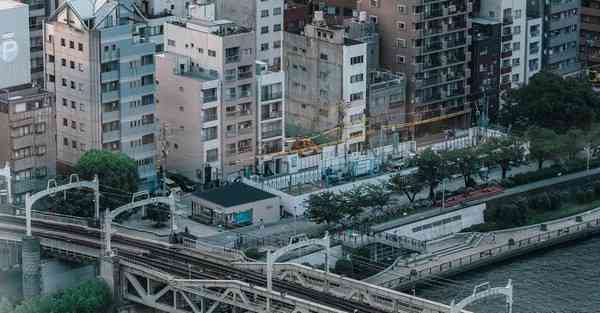 怎样把视频发到油管上